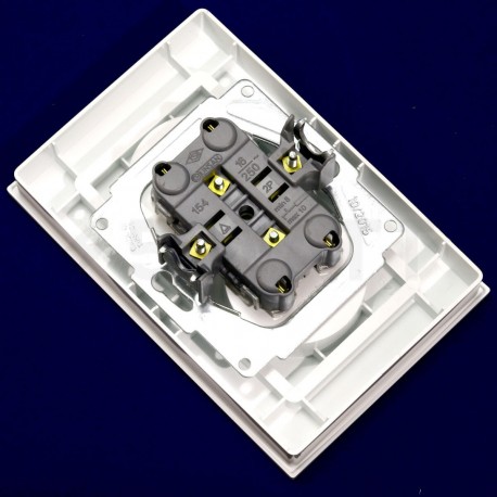 Электрическая двойная розетка Gunsan Eqona белая, с заземлением (1401100100150 ) - в интернет-магазине